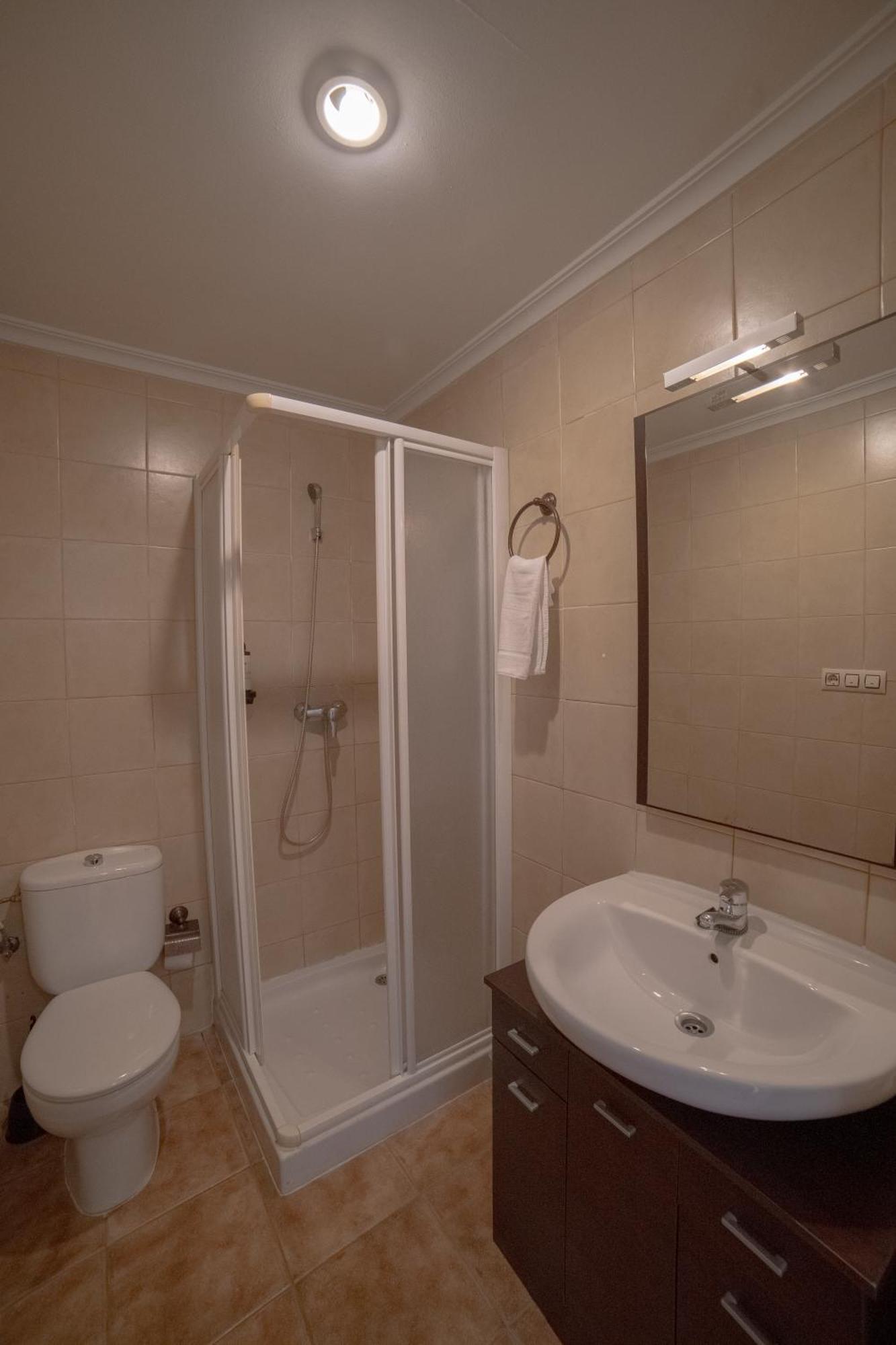 Apartamentos Berrocal アルカラ・デル・フカル エクステリア 写真